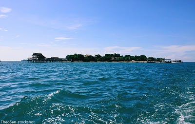 Berkunjung ke Pulau Kayangan, Sulawesi Selatan.