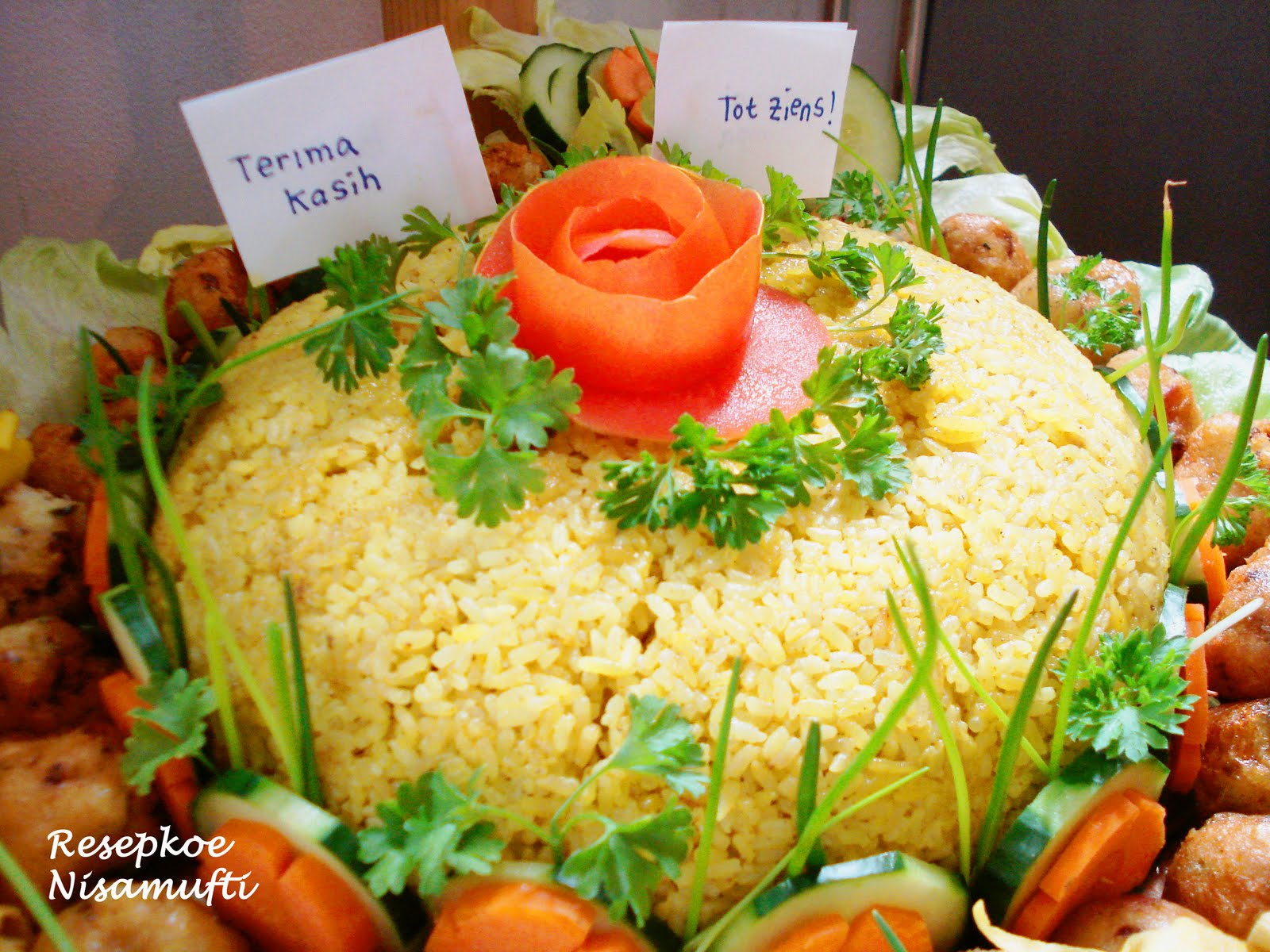 Kado dan Kue Ulang Tahun &#91;HOT TIPS&#93;
