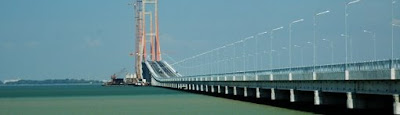 Jembatan Suramadu Dan Pembangunannya (+PIC)