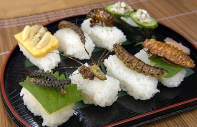 10 Kuliner aneh yang dimakan di Jepang