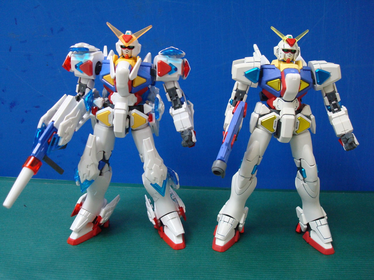 WTB Begining Gundam dan Metal Bug MIB