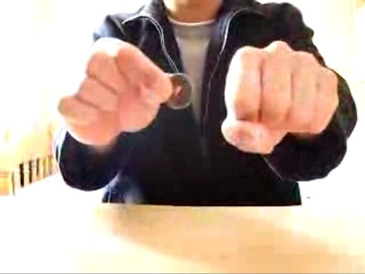 Trik Sulap Menghilangkan Koin (+PIC)