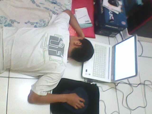 10 Hal Yang Suka Bikin Kesel Tiap Hari