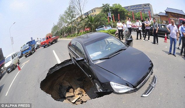 Sinkhole......Si Lubang Misterius
