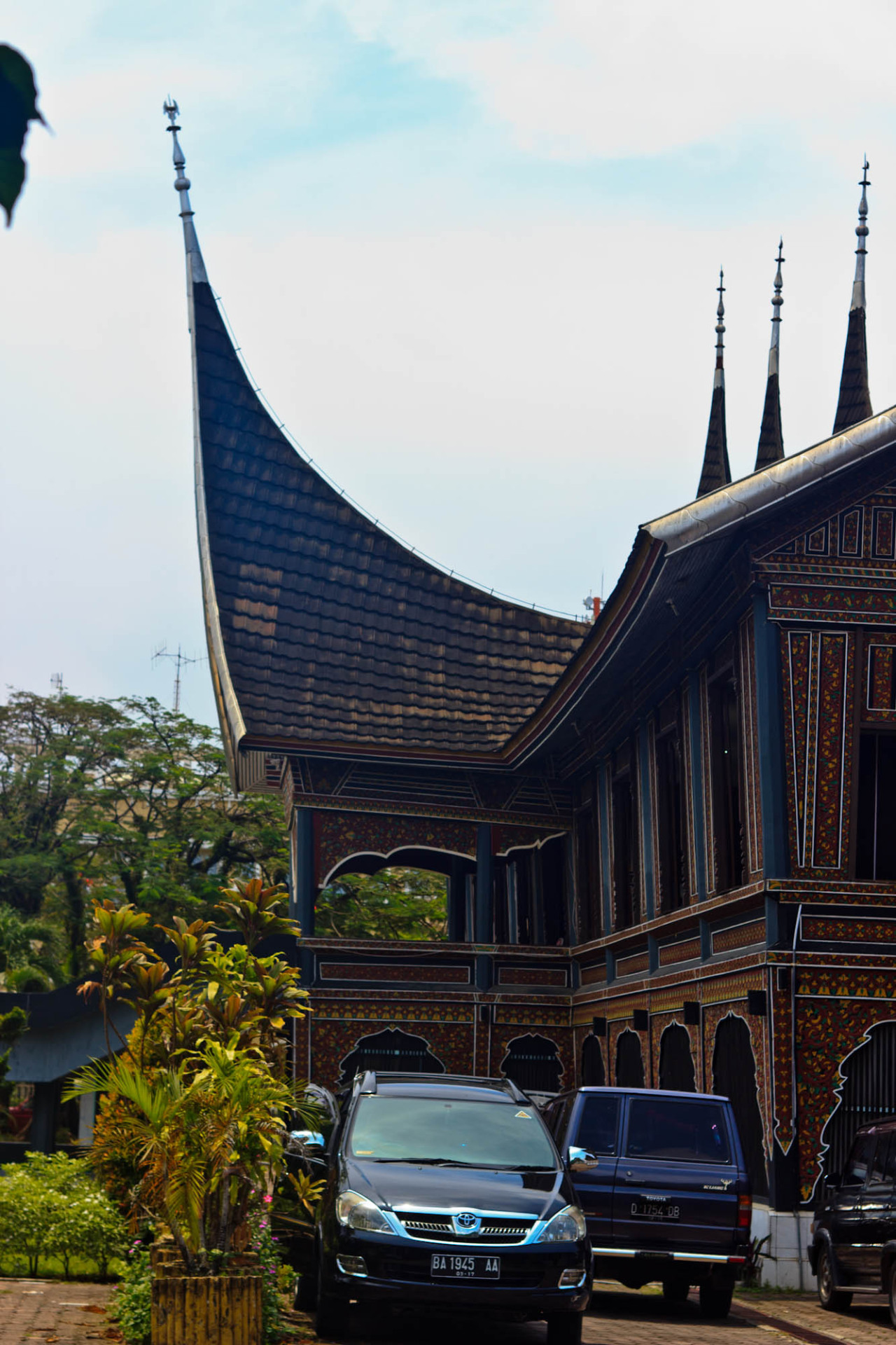 Potret Padang Kota Tercinta