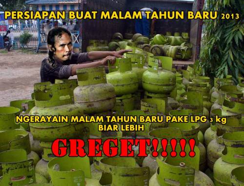 -Meme momen Tahun Baru- Mari masuk...