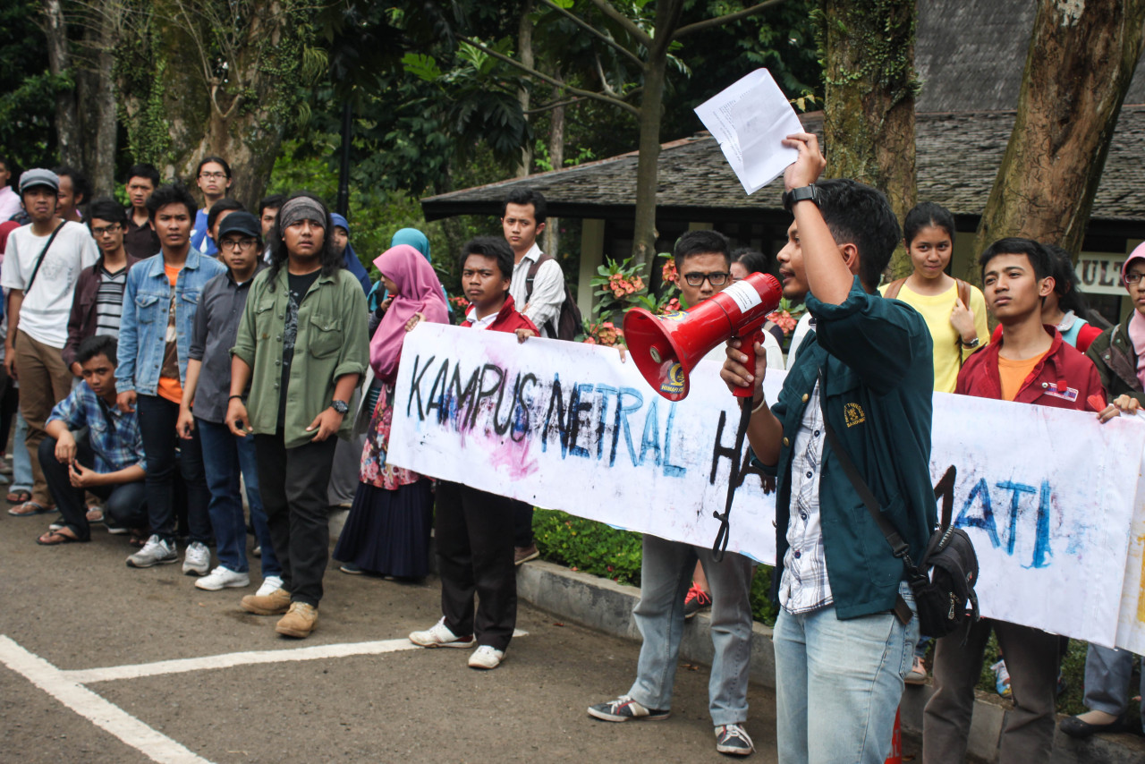 &#91;+foto&#93; Hindari Polemik, Jokowi Cuma 5 Menit di Aula ITB 