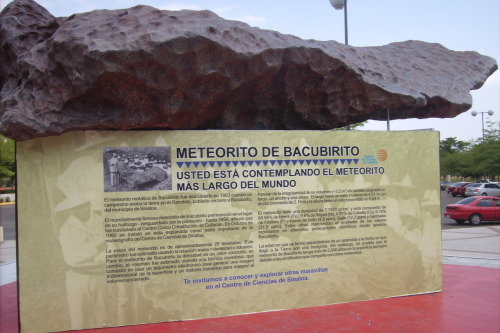 Lima Lokasi Wisata Meteorit di Dunia