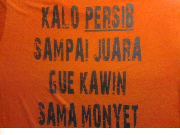 TRAGIS - Kaos Supporter Klub Bola Ibukota