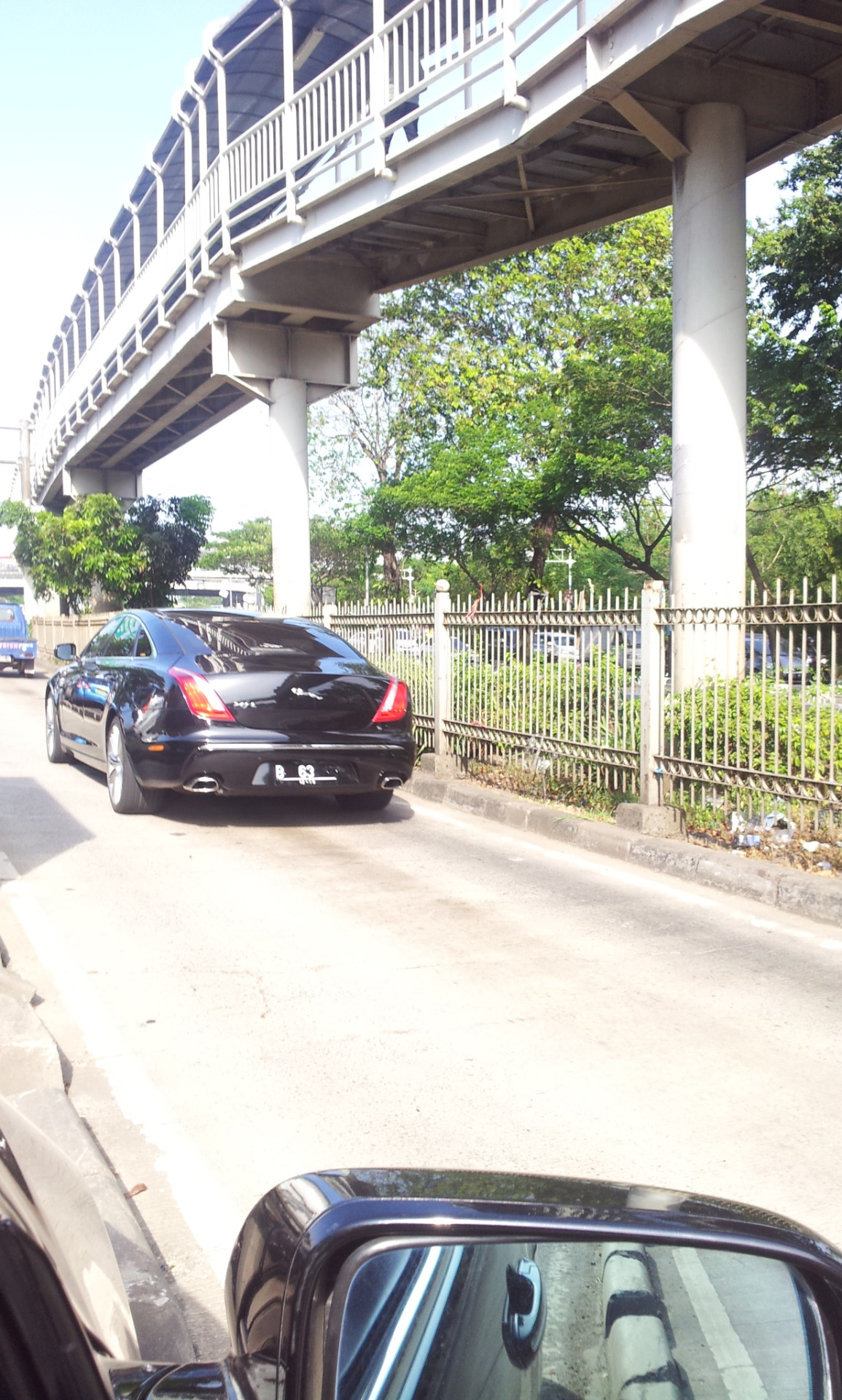 &#91; SMILE :) &#93; Berani Masuk Busway?? Anda Layak Masuk Situs Ini 