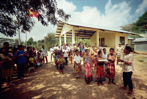 Sebelum 1999, Negeri Mereka Bagian dari Indonesia