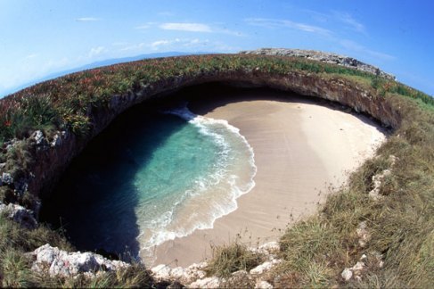 Keindahan Pantai Tersembunyi di Mexico (Pict&amp;Vid)