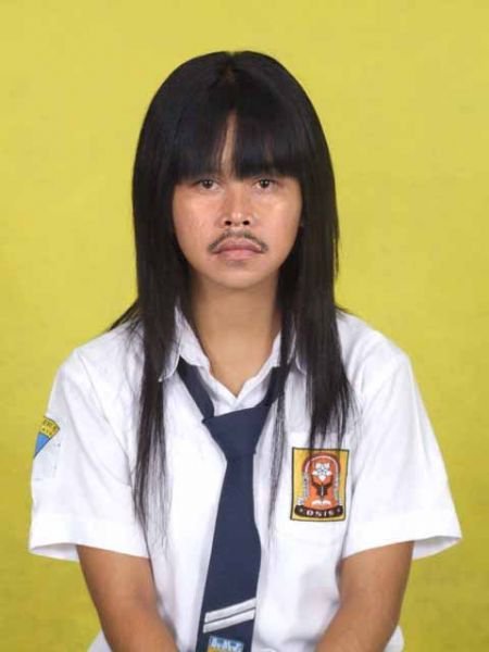 Goyang Siswi SMP Cantik Ini di Dalam Angkot, Sopir: Saya Rayu Dia Mau Saja