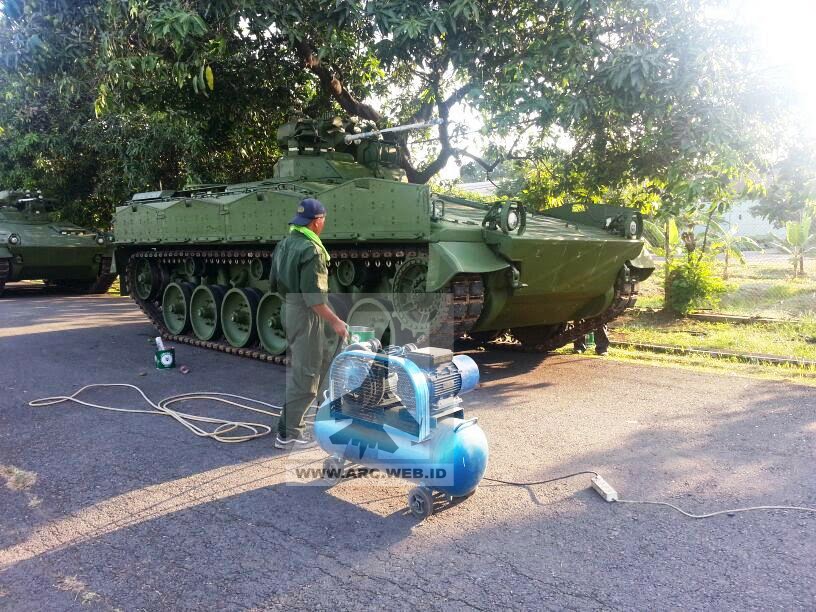 &#91;FOTO&#93; Proses Pengecatan Leopard TNI!