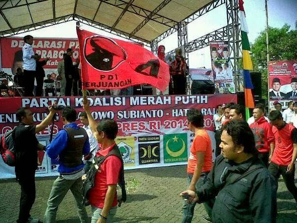 dikira-mau-serang-kampanye-prabowo-hatta-ratusan-kader-pdip-nyatakan-bergabung