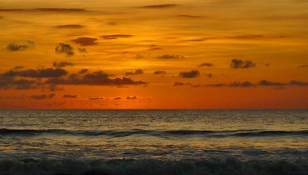 Pantai Plengkung (G-Land) Banyuwangi
