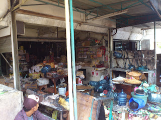 ledakan gas yang menguncang pasar muara karang 27 November 2012