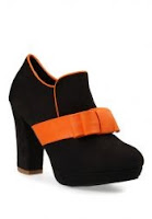 SEPATU YANG TREND DIGUNAKAN WANITA