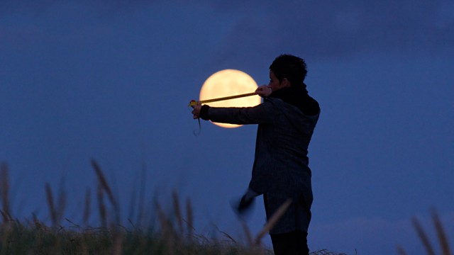 Karya Foto Bulan Yang Unik Dan Keren