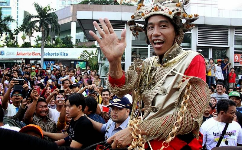 Foto2 Jokowi dan Prabowo Sedang Berkuda