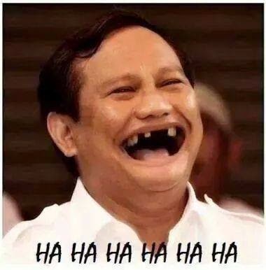 cieeehadiri-paripurna-dprd-ahok-dan-lulung-saling-melirik-lalu-tertawa