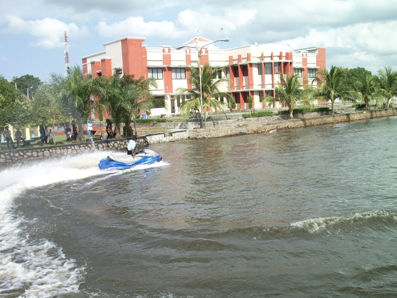 Mengintip Keindahan Wisata Danau Teluk Gelam, Oki , Sum-Sel