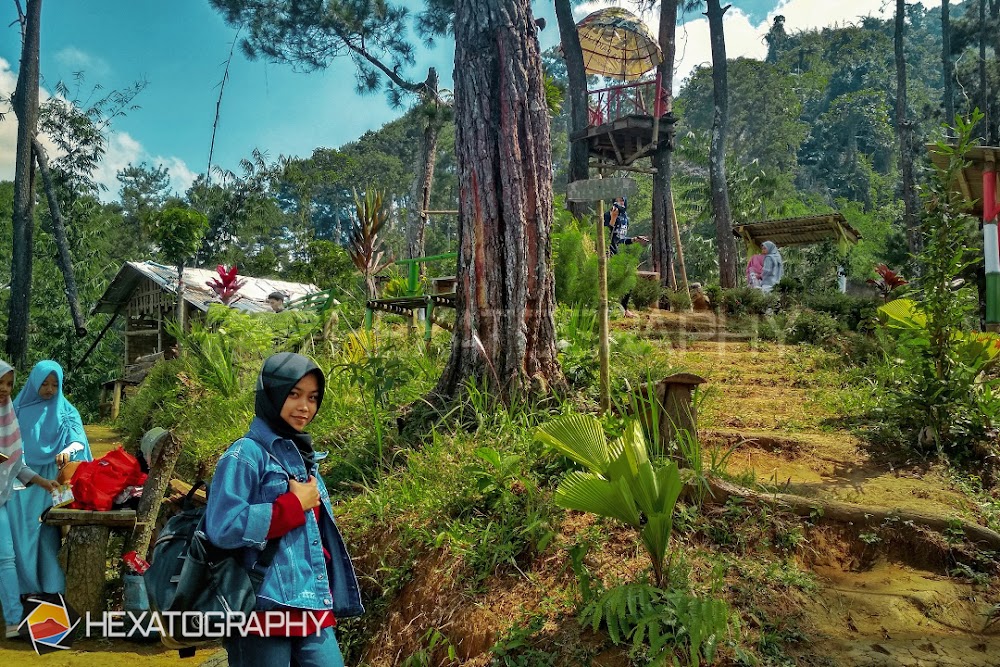 &#91;CoC Regional: Lokasi Wisata&#93; Semilir Angin Di Bukit Gadog, Sunyalangu, Adeeem!