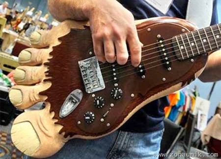 Kumpulan Gitar-Gitar Keren dan Unik di Dunia (PIC++)