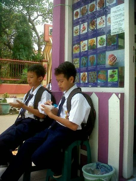 Kenakalan Yang Dilakukan Anak SMP (Versi Ane)