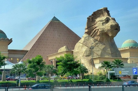 [CENTER][B]10 MALL TERBESAR DIDUNIA[/B][/CENTER]