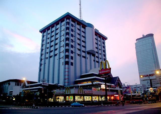 Gedung-Gedung yang Pernah Berstatus Tertinggi di Kota Jakarta
