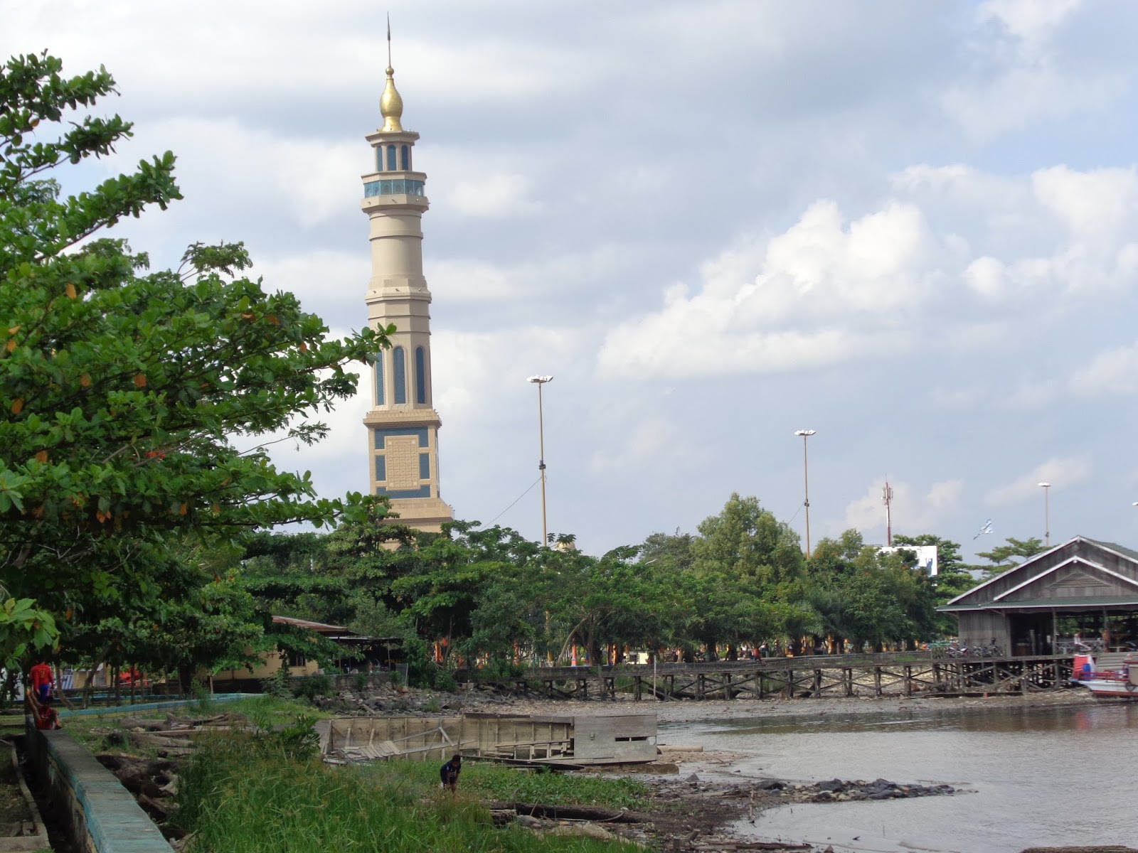 Waktu ke Samarinda
