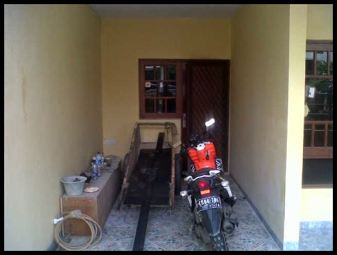RUMAH DIJUAL : Komplek Taman Pulo Gebang, Cakung - Jakarta Timur, tahap renovasi.
