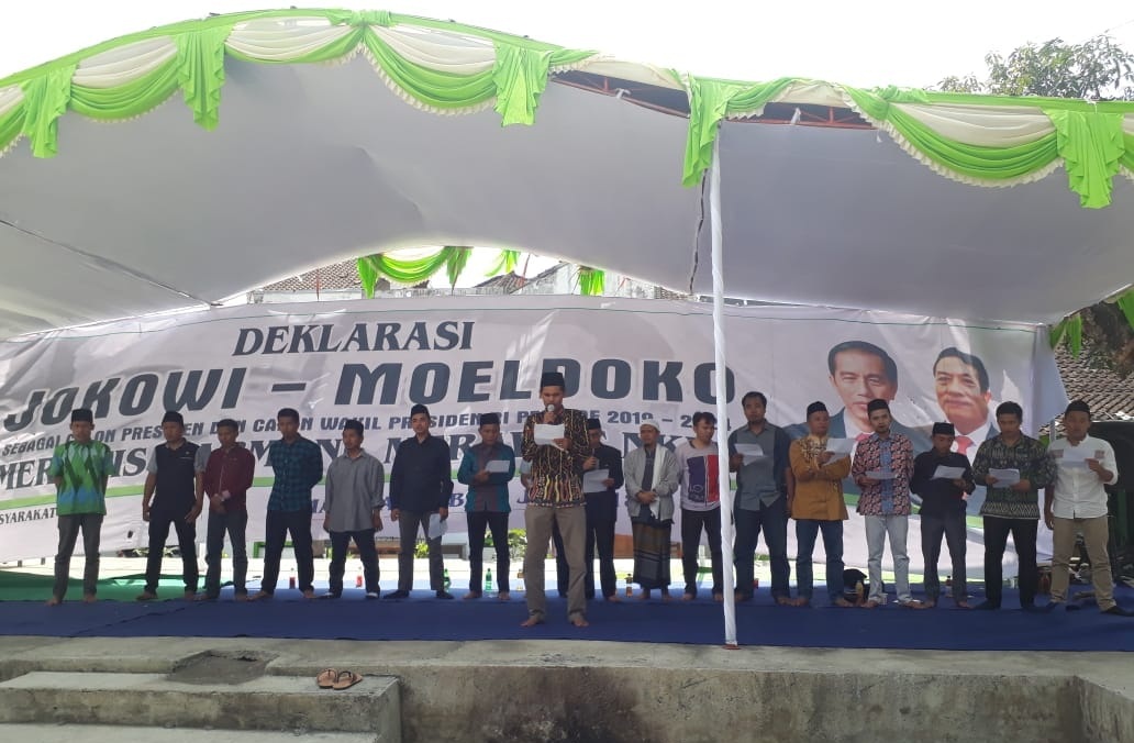 Aliansi Masyarakat NTB Deklarasikan Jokowi - Moeldoko Capres Cawapres