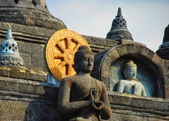 Brahmavihara - Arama, Borobudur di Pulau Bali