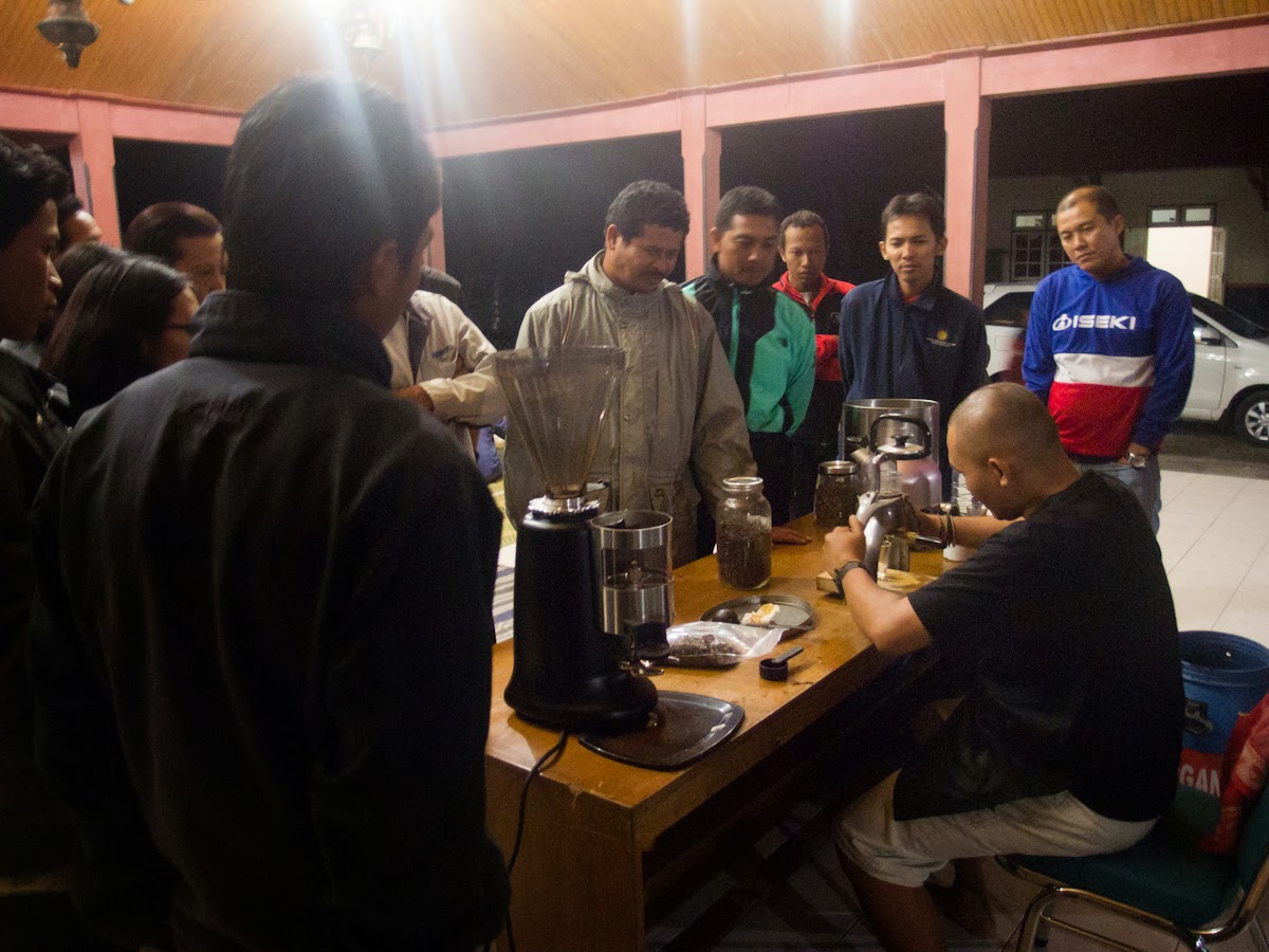 Ini Tips Jika Anda Ingin Jadi Barista Hebat