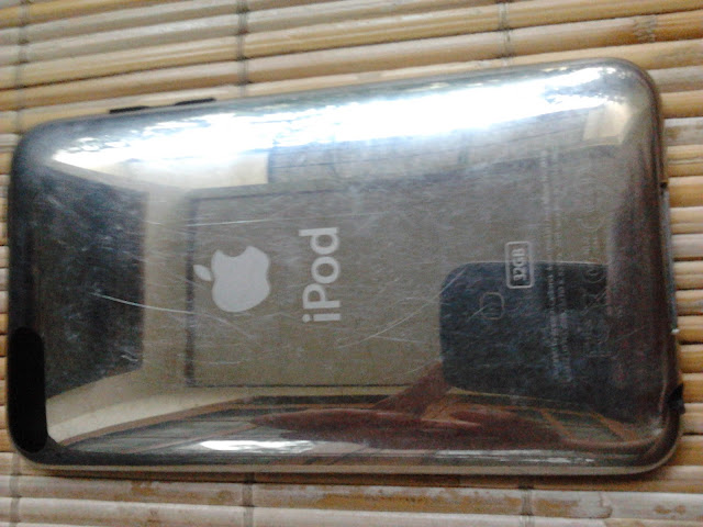 Jual ipod touch 3th gen 32gb