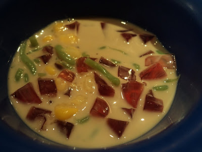 lounge-formil-kasal-nyebut-lontong-rusia-bundaran-hi-bergejolak---part-2