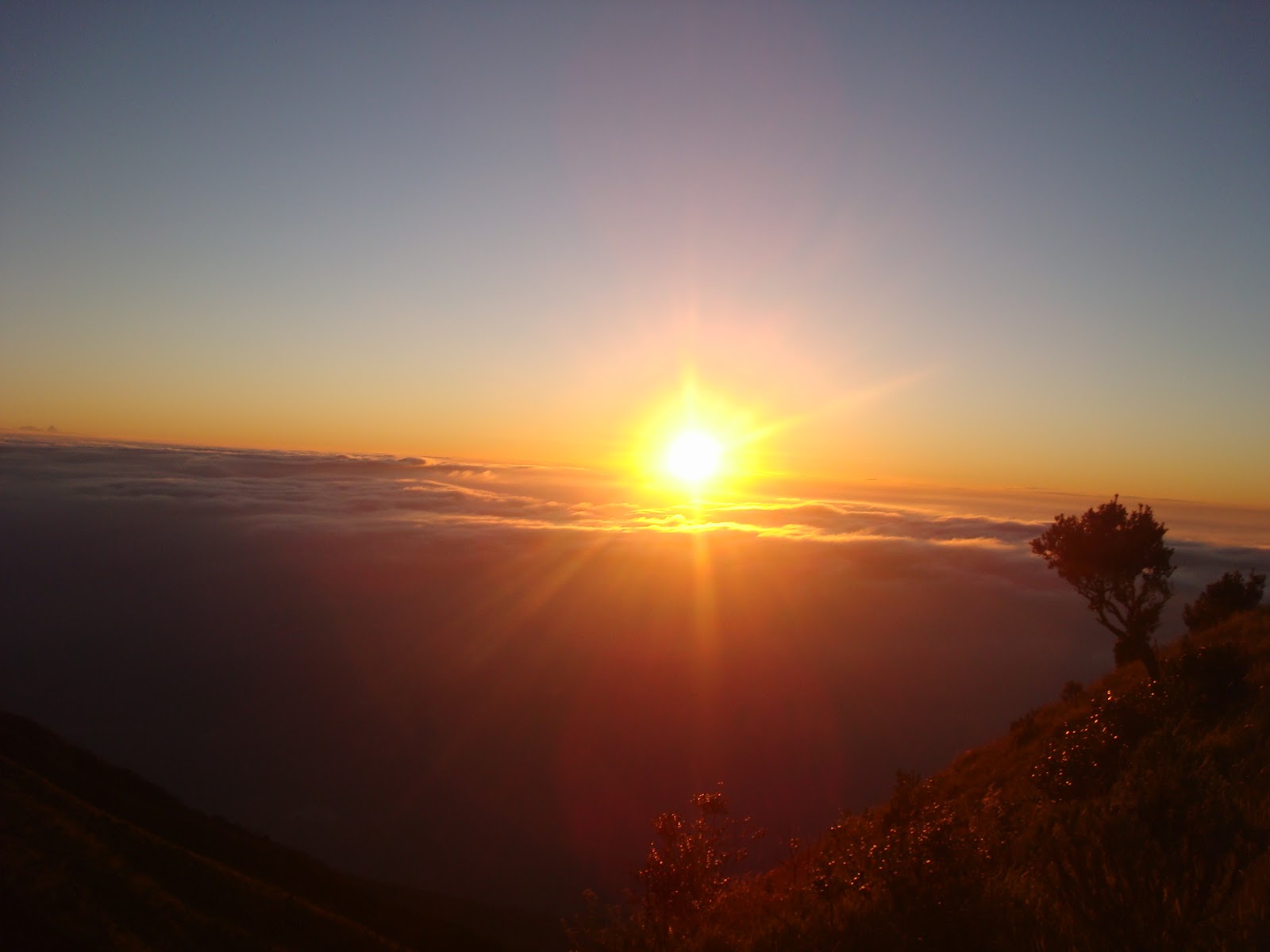 Menjelajah 7 Gunung  Terindah di Indonesia Tercinta KASKUS