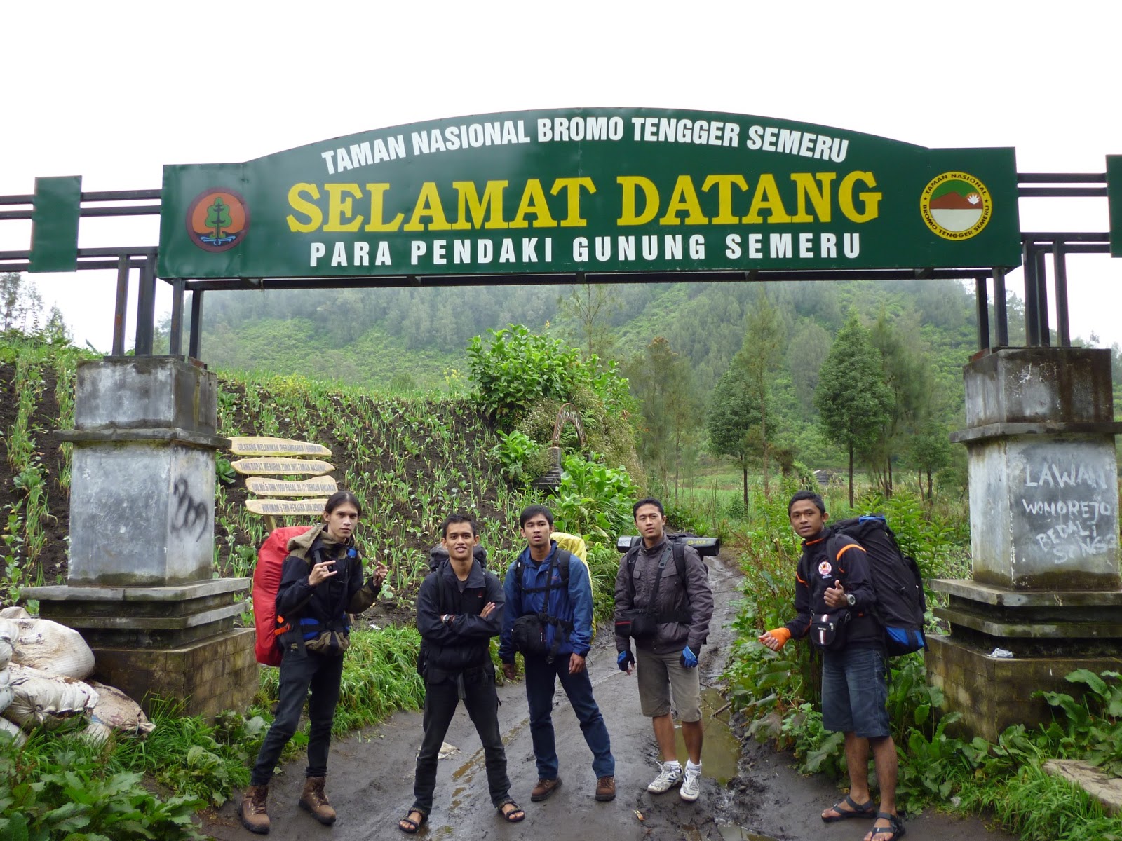 Filosofi Hidup Dari Mendaki Gunung