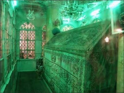 Bismillah, tempat makam para 25 Nabi dan Rosul serta para keluarga
