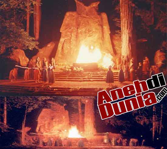 Bohemian Grove Komunitas Penyembah Setan