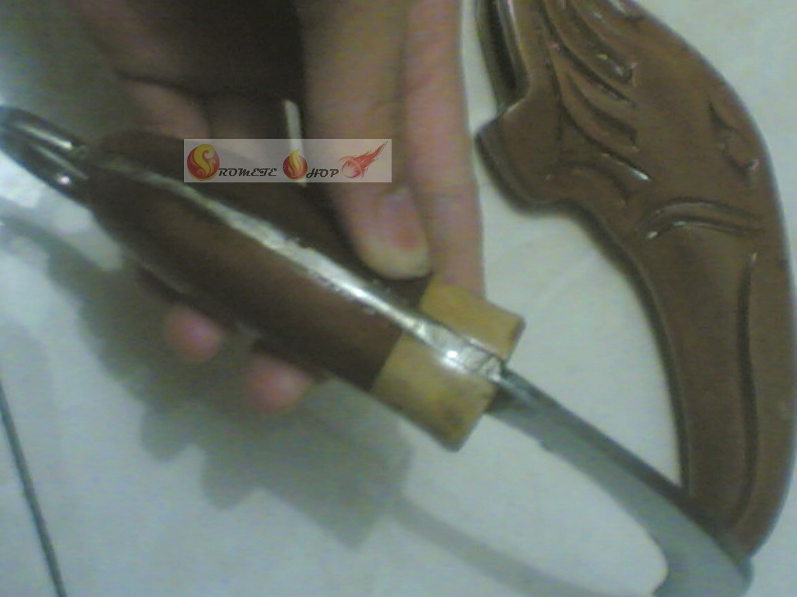 JUAL: KUKRI, GOLOK,MACHETE,PISAU LIPAT,PISAU LEMPAR,BELATI