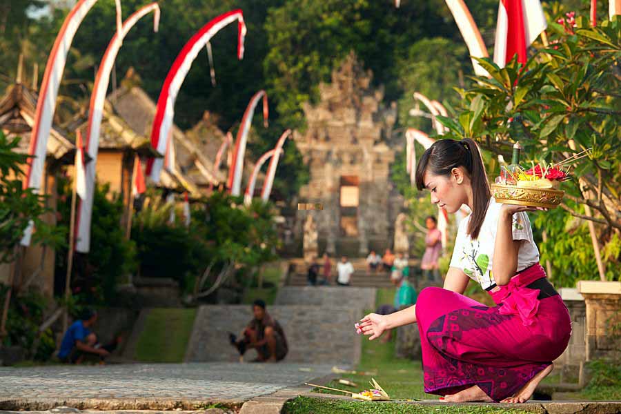 5 Fakta Yang Membuat Gadis Bali Lebih Cantik Dari Daerah Lain