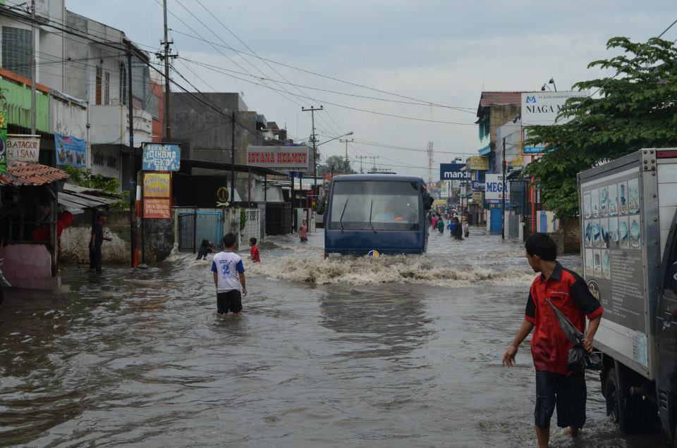 BANDUNG, PARIT VAN JAVA &lt;&lt; Julukan baru Bandung