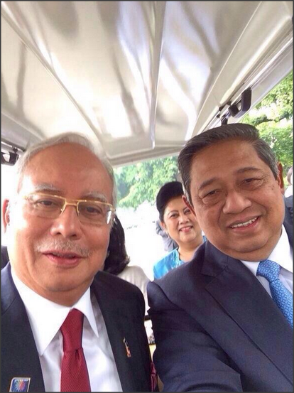 &#91;UNIK&#93; Ternyata Pemimpin - Pemimpin Dunia Juga Doyan Selfie