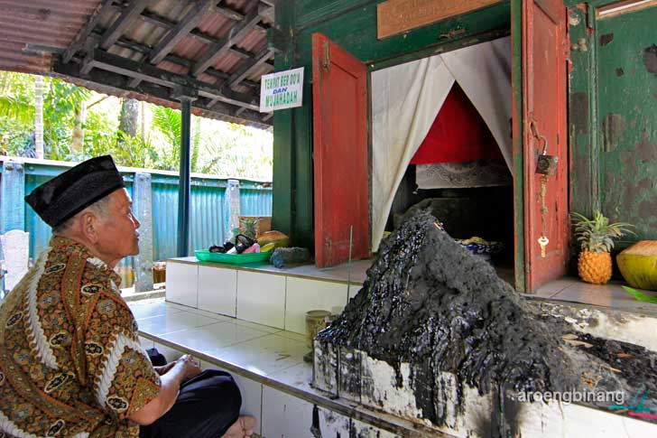 &#91;CoC Regional: Lokasi Wisata&#93; Makam Panembahan Kalibening