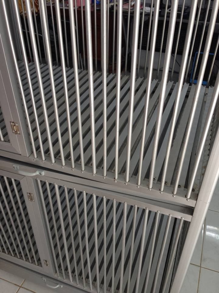 jual kandang kucing aluminium second 6 pintu masih spt baru