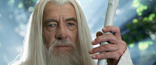 Dumbledore Vs. Gandalf: Siapa Penyihir yang Lebih Baik?