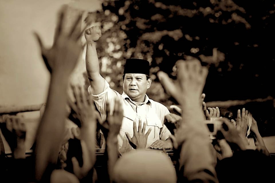 Saatnya Bangkit ! Selamatkan Indonesia
